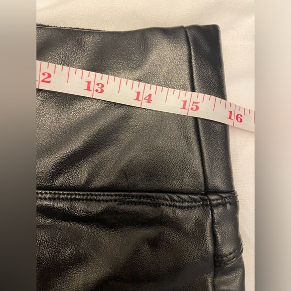 Vince Camuto size medium black faux leather flared leg strech pants - Picture 7 of 13